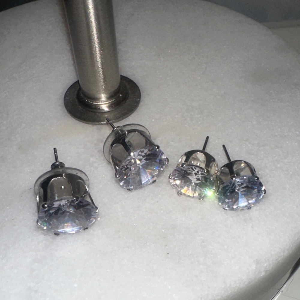 Vera Wang Cubic Zirconia Stud Earrings - Picture 2 of 14